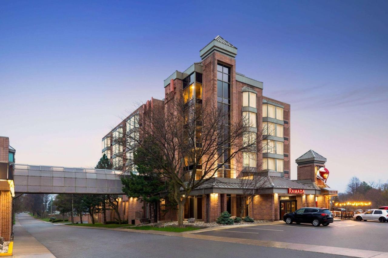 Ramada Plaza By Wyndham Niagara Falls Exterior photo